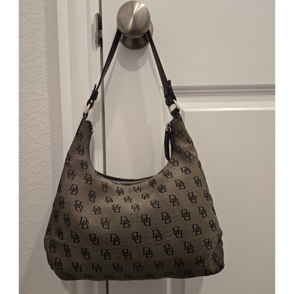 DOONEY & BOURKE BUCKET HOBO LOGO SIGNATURE CANVAS/LEATHER BAG